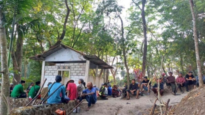 Slametan Sumber Sariguno,Wujud Kearifan Budaya Lokal Kelurahan Tani Dusun Ngijo dan Sumberasih Desa Sumberagung