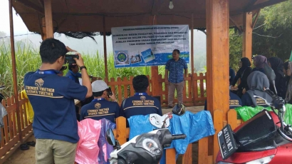 Wujud Kepedulian Masyarakat di Desa Samar Tulungagung Dosen UM Adakan Pelatihan Mesin TTG