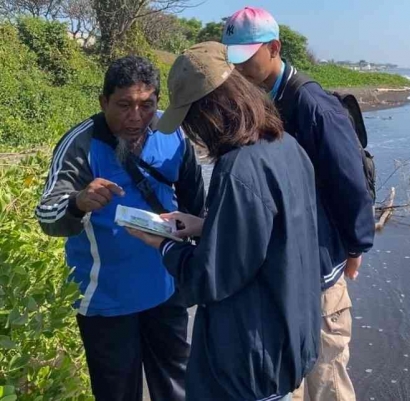 Penemuan Jenis Mangrove Langka Lumnitzera Lacemosa dan Inventarisasi Vegetasi Pantai Tanjung Batu
