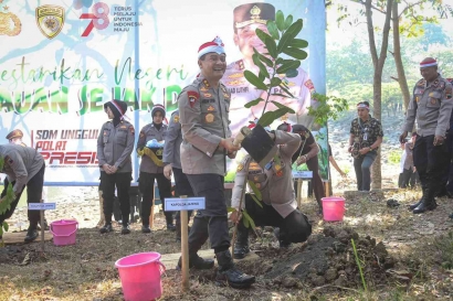 Kapolda Jateng tanam Ribuan Pohon di Kawasan Penyangga Air Gunungpati Semarang