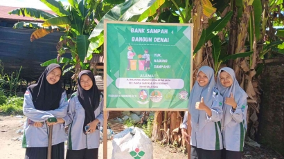 Mahasiswa KKN 124 UINSU 2023 Ajak Warga untuk Ikut Serta dalam Program Bank Sampah "Bangun Denai"