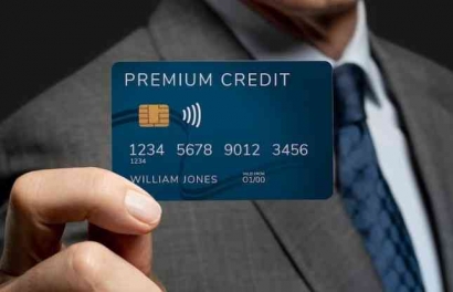 PayLater atau Kartu Kredit, Mana yang Lebih Menguntungkan?