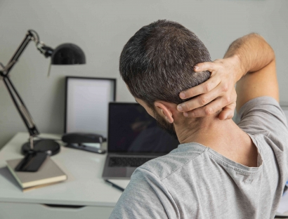 Penyebab Sakit Kepala Bagian Belakang dan Cara Mengatasinya