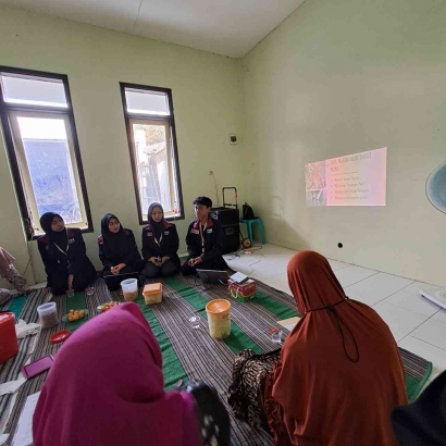 Mahasiswa PMM UMM Mengadakan Sosialisasi Digital Marketing di Desa Sukoraharjo, Kepanjen