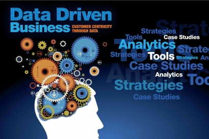 Strategi Bisnis Berbasis Data: Bagaimana Sistem Informasi Mentransformasi Bisnis Kecil