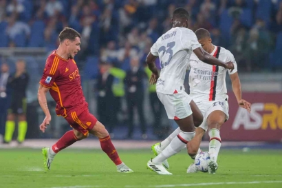 Liga Italia: Roma Vs Milan 1-2, Giroud dan Leao Cetak Gol
