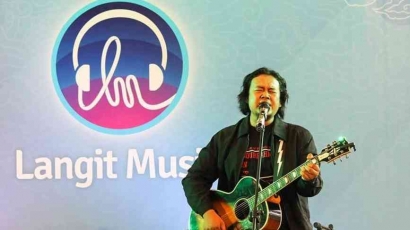 AKBVR NAYO: Mengenal Lebih Dekat Dengan Penyanyi dan Pencipta Lagu Asal Jakarta Timur
