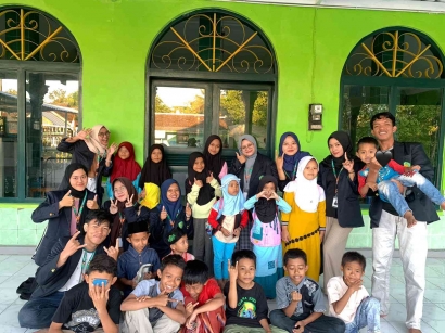 Mahasiswa KKN Kelompok 23 Menghidupkan Kembali TPA di Padukuhan Bogor II