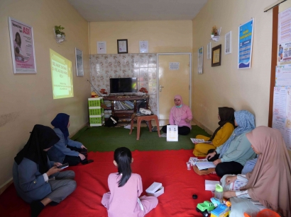 Program Kelas Ibu Hamil sebagai Upaya Pencegahan Stunting di Desa Katapang