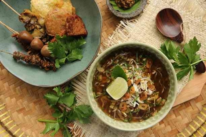 10 Kuliner Khas Jawa Tengah yang Legendaris dan Populer