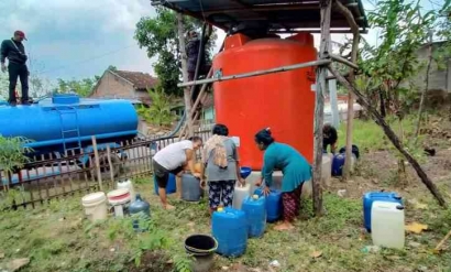 Perlunya Penyediaan Tandon Air Bersih untuk Umum di Daerah Rawan Kekeringan