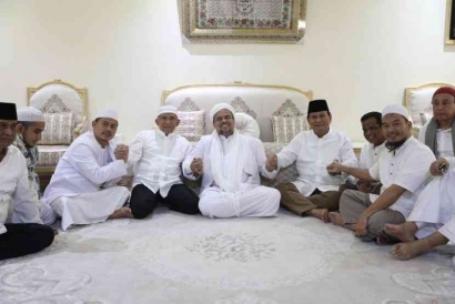 Prabowo dan Islam-Politik: Mesra dalam Lintasan Sejarah
