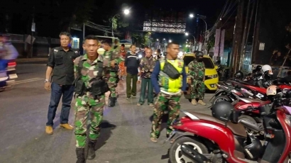 Danramil Makassar Pimpin Kegiatan Patroli Malam