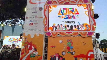 Tumplek Blek di Adira Festival, Saat Warga Surabaya Nikmati Meriahnya Ekonomi Lokal