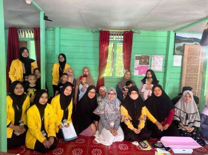 Kegiatan Balai Edukasi ASI Eksklusif oleh Mahasiswa Kesehatan Masyarakat di Desa Tiwingan Lama, Kecamatan Aranio, Kabupaten Banjar