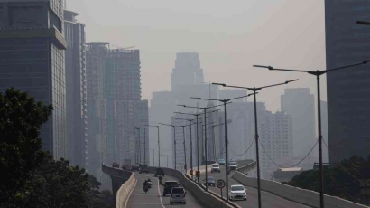 Polusi Jakarta: Garang di Kertas Lembek di Eksekusi