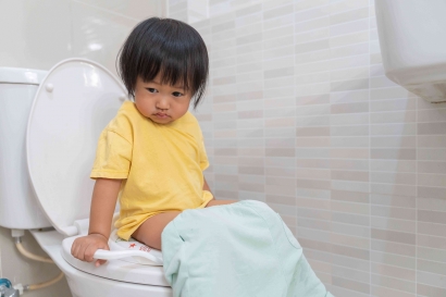 Tips Mengajarkan Anak Toilet Training
