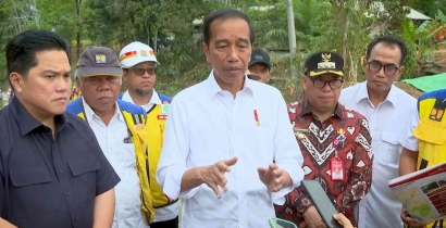 Jokowi Menyiapkan Aturan TikTok Shop: Bagaimana Tata Kelola TI Bisa Membantu Pendapatan Pedagang Pasar?