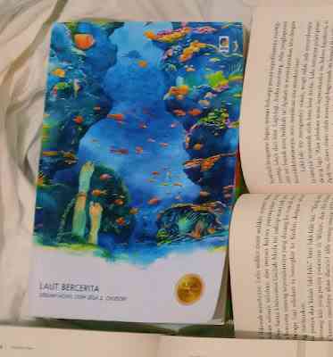 Review Buku Laut Bercerita