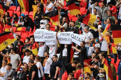 Polemik Kampanye LGBT di Piala Dunia 2022 Qatar pada Akun X-Twitter @FaktaSepakbola