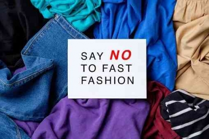 Kamu Hobi Belanja Barang Fast Fashion? Baca Artikel Ini!