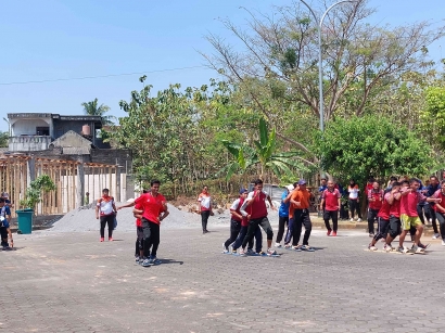 Olahraga Tradisional Bakiak Dilombakan dalam Rangka Haornas Kabupaten Semarang