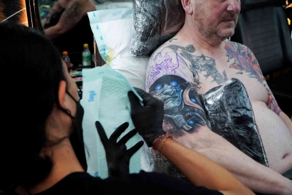 Kebersihan dan Sterilisasi Tattoo: Menjaga Kesehatan Saat Melukis Tubuh