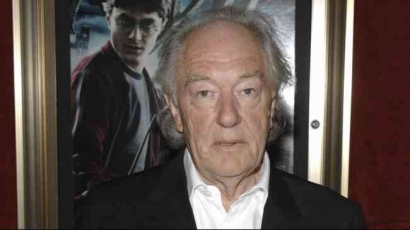 RIP! Michael Gambon, Pemeran Si Albus Dumbledore dalam Film Harry Potter
