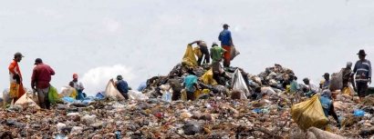 Secercah Harapan Dari Sampah Bersama Sang Navigator Siti Salamah