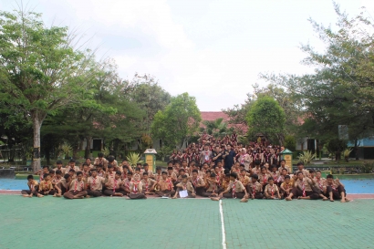 Sosialisasi Penanganan P3K di SMP Indah Makmur bersama Polibun PT. GSDI-GSYM.