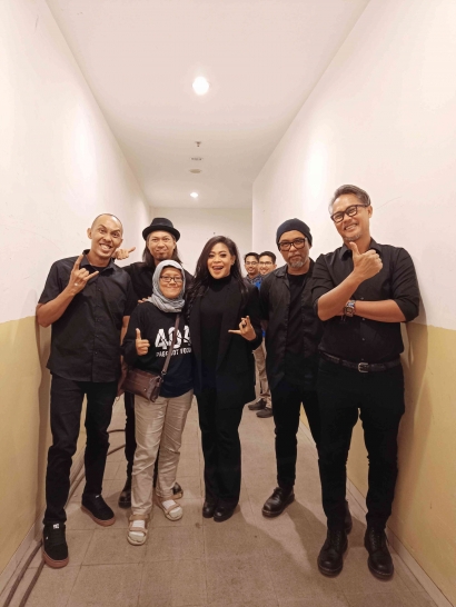 Kenangan Bertemu Group Band Cokelat dan Dua Lipa di Yogyakarta