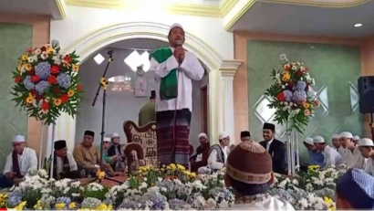 Memperingati Maulid Nabi Muhammad SAW di Mushola Al-Ikhwan Rt 03/01 Mekarsari, Cimanggis, Depok