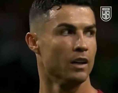 Cristiano Ronaldo Ucap "Bismillah" Sebelum Eksekusi Penalti di Laga Portugal Vs Slovakia?