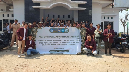 Dosen dan Mahasiswa Unsika Lakukan Pemberdayaan Masyarakat Desa Muarabaru Melalui Penguatan Lembaga Pengolah Produk Perikanan