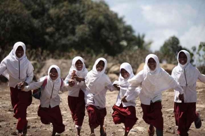 Pendidikan Indonesia Bermasalah dan Tertinggal Dibanding Negara Lain