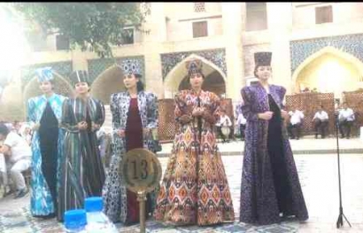 Menembus Garis Batas 26: Kecantikan Uzbekistan dalam Ragam Wajah
