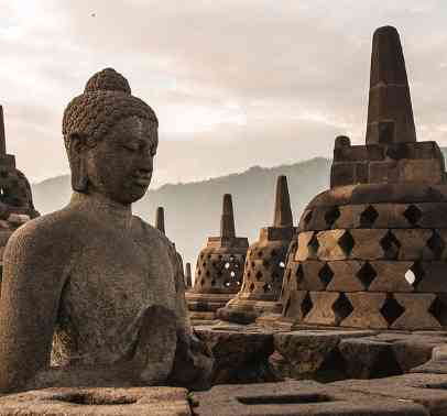 Candi Borobudur: Monumen Buddha Terbesar di Dunia Situs Kearifan Lokal Bangsa Indonesia