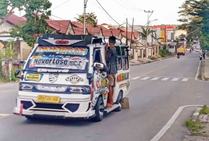 Kode-kode Penumpang di Timor agar Sopir Hentikan Kendaraan