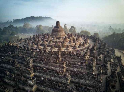 Borobudur Temple:Indonesia's Spiritual and Architectural Masterpiece