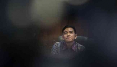 Menjadi Cawapres Prabowo, Gibran Menjawab Senior-Seniornya di PDIP dengan Aksi Ciamik