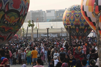 Balon Udara di Summarecon Mall: Pesona Cappadocia di Langit Bekasi!