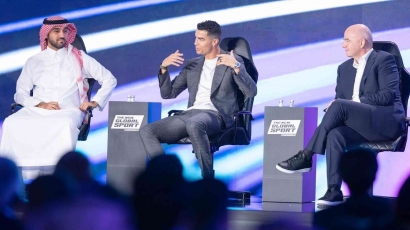 Cristiano Ronaldo Hadir dalam Peluncuran Piala Dunia Esports 2024