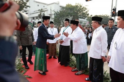 Menhan Prabowo Ikuti Apel Hari Santri Nasional Bersama Presiden RI Jokowi