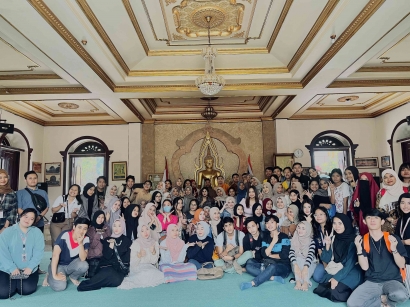 Berkunjung ke Vihara Vipassana Bandung Serasa Berkunjung ke Thailand