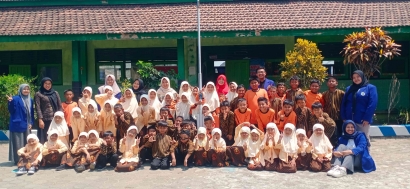 Upaya Peningkatan PHBS pada Anak di SD Negeri 2 Karangwidoro oleh Kelompok 5