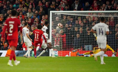 Liverpool "Sempurna" di Liga Eropa, 5 Gol ke Gawang Toulouse