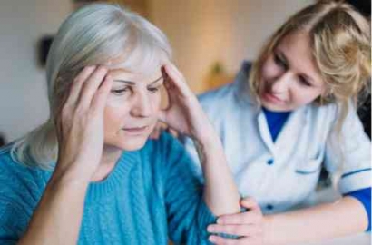 Demensia pada Lansia Meningkat, Bagaimana Peran Caregiver?