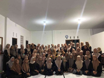 Semarak Hari Santri di Asrama Muslimat 2 NU Jawa Tengah