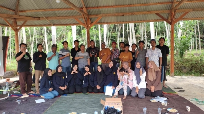 Promahadesa UNEJ Siapkan AD-ART dan SOP Pokdarwis Desa Klungkung