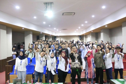 Mengesankan, Mahasiswa Ilmu Komunikasi Umsida Berkolaborasi Langsung dengan Bank Indonesia
